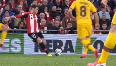 CBA广东男篮险胜辽宁男篮