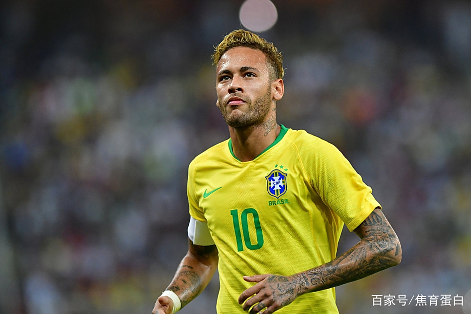 使用队内丰 使用队内丰